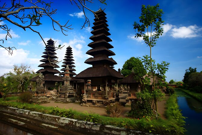 Private Half-Day Tour: Tanah Lot Sunset Tour - Taman Ayun Temple: the calm start that sets the tone