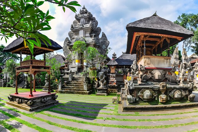 Private Half-Day Tour: Ubud Tour Packages - Ubud Palace: Royal Ubud on the Main Road