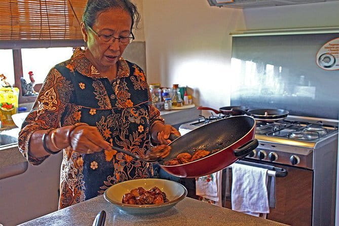Private Javanese Cooking Class with Dotty in Tumbak Bayuh, Canggu - Key things to know before you go