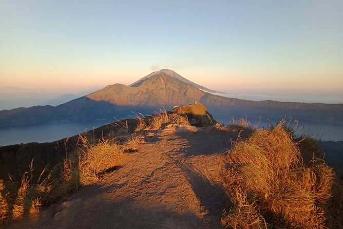Private Mount Batur Sunset Trekking - All inclusive tour - The best part: cooking bananas or eggs in volcanic steam vents