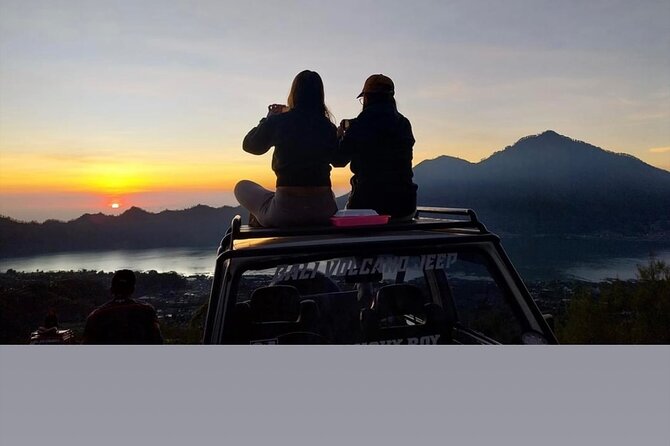 Private Sunrise Jeep Adventure to Mount Batur with Breakfast - Sunrise Viewpoint: Watching the Light Over Lake Batur