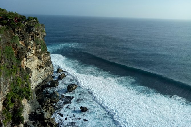Private Tour Bali Beaches and Uluwatu Temple with Dinner - What Guides Do That Makes the Day Better