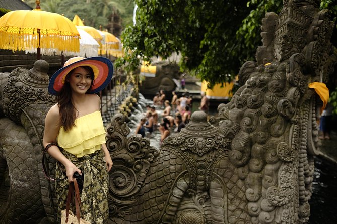 Private Tour: Balinese Culture and Scenery (visit ubud area) - Your Bali Excursion: crafts, silver work, painting, and a house compound