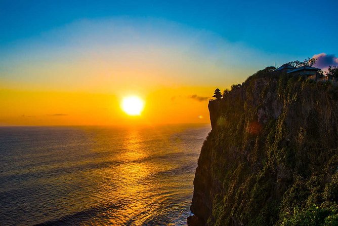 Private Tour: Highlights Uluwatu Temple & Southern Beaches Bali - Beach time on Bali’s Bukit: Pandawa, Dreamland (New Kuta), and Padang Padang