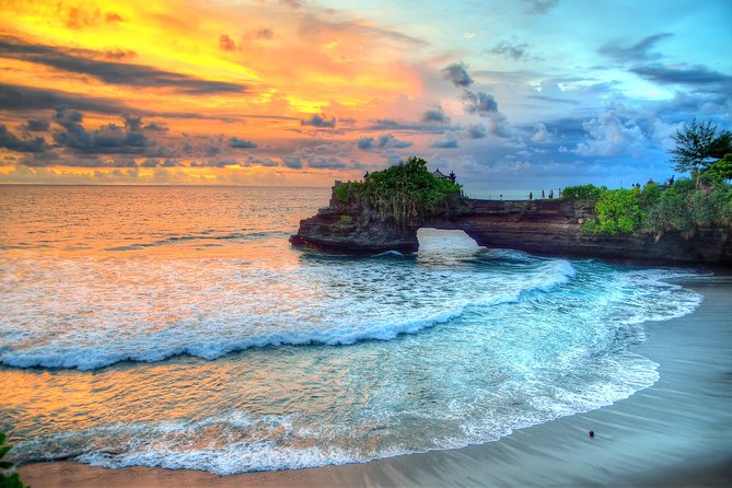 Private Tour: Tanah Lot at Sunset - Stop 2: Tanah Lot at Golden Hour, High Tide Views, and Sea-Temple Magic