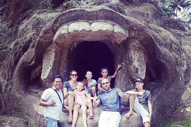 Private Ubud Tour Package - Semar Kuning Artist Cooperative: Art That’s Meant to Live With You