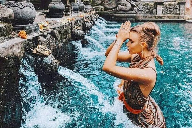Private ubud tour : Temple Bathing + Mount Batur + Rice Terrace. - Manuaba Waterfall: a quieter 1-hour reset in the jungle