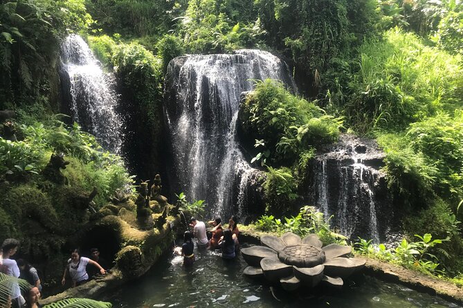 Purification Holy Bath at Beji Gria Waterfall - Key points before you go