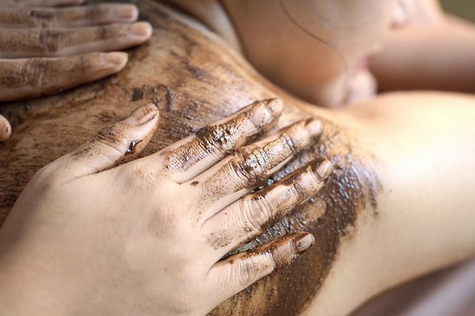 Royal Orchid Spa 90 Minutes Relaxing Massage. - The Welcome Lounge: Locker, Tea, and a Real Start to Relaxing
