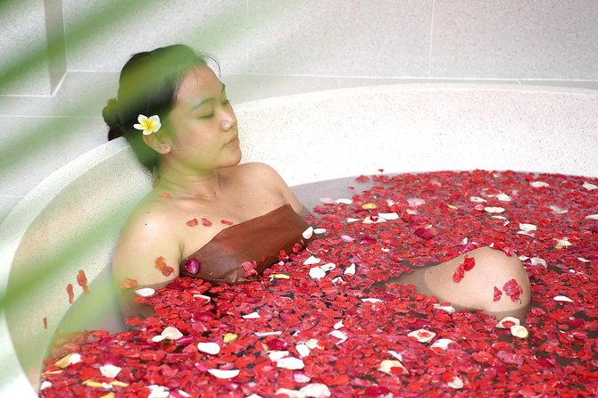Royal Traditional Lulur Balinese Massage 2 hours Spa At Nusa Dua Bali - Royal Orchid Lulur Massage in Nusa Dua: what this feels like
