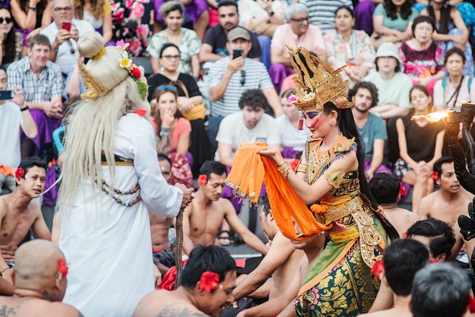 Skip The Line Tour: Uluwatu Temple and Kecak Fire Dance Tour – Half Day - Monkeys at Uluwatu: How to Keep Your Camera (and Your Temper)