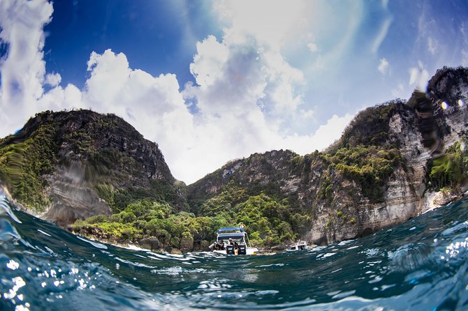 Snorkeling Trip Nusa Penida Bali - Stop 2: Crystal Bay for coral viewing and clear-water vibes