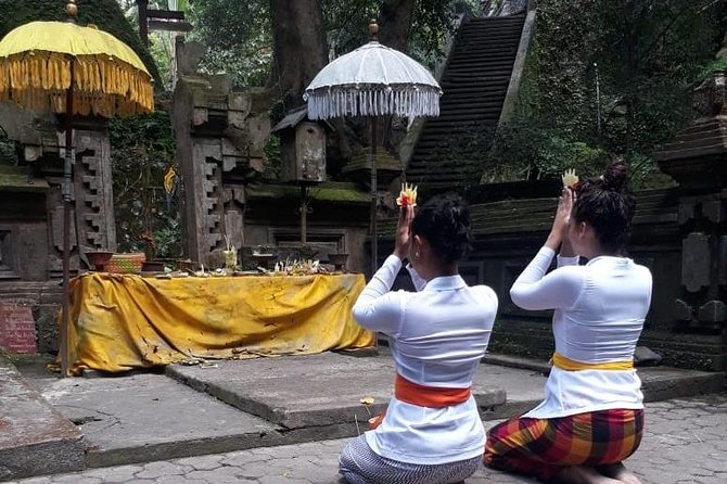 Soul Purification at Pura Mengening in Bali - Your morning schedule at 8:00 am and why it matters