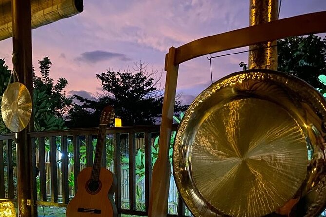 Sound Bath Healing Journey on the Island of Nusa Lembongan - Sunset sound at Island Yoga Lembongan: the setting does half the work