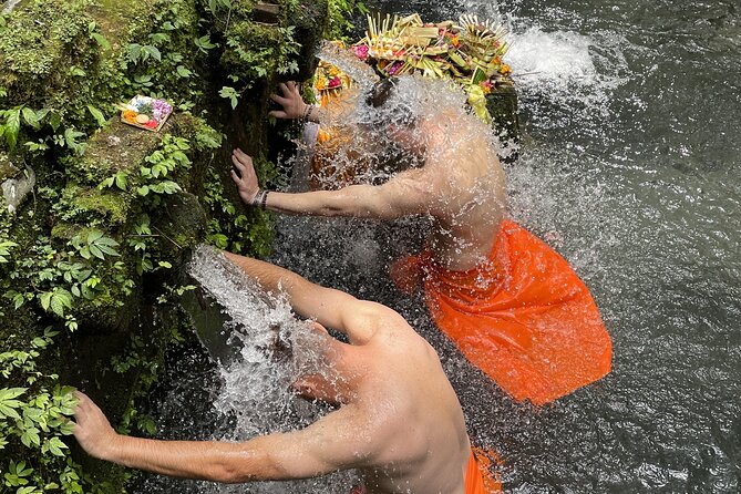 Spiritual Cleansing Ritual and Shamanic Healing in Bali - Mengening Temple at Tampak Siring: the Melukat water purification