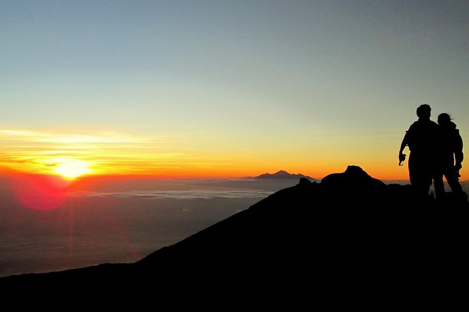 Sunrise At Heaven's Gate Lempuyang Luhur Bali - Transportation Comfort: Air-Conditioned Van, But Expect a Long Day