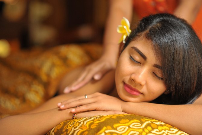 Sweet Dream Couple Treatment by ANJALI SPA - Facial Time in Bali: Moisture, Travel Recovery, and Pace