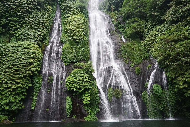 Tanah Lot and North Bali Tour: Scenic Journey - Twin Lakes Break: Buyan and Tamblingan Views Without the Rush