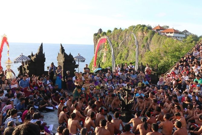 Tanah Lot and Uluwatu Temple Tour Including Seafood Dinner at Jimbaran Beach - Two Bali sea temples plus a sunset show, all in one evening