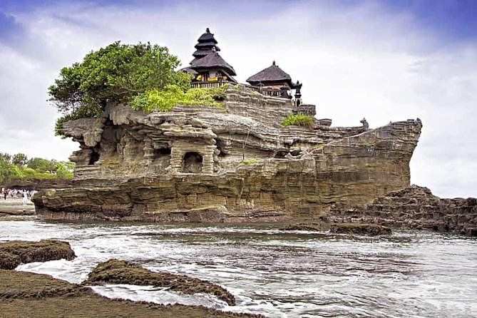 Tanah Lot Bali Temple Sunset Small Group Tour – Half Day - The small-group cap of nine: better photos, less chaos