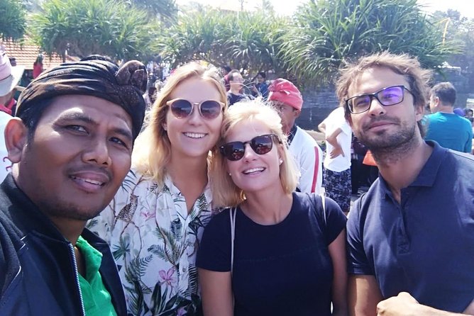 Tanah Lot Bali Temple Sunset Small Group Tour – Half Day - Your Tanah Lot visit: what happens when you arrive