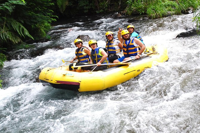 Telaga Waja River White-Water Rafting with Buffet Lunch - Before you hit the water: the quick walk and the guide intro