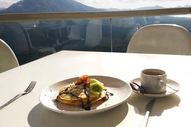 The Amora Bali Kintamani Resto with Mount Batur View - Service, Seating, and the Self-Serve Reality