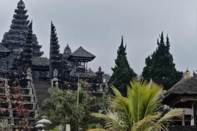 The Fantastic East Of Bali Private Guided Tour - Tukad Cepung Waterfall: The Cave Walk and Why It Works on Camera
