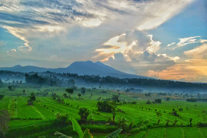 The Gates of Heaven Lempuyang Tours All Inclusive - Private Comfort: How the Day Feels in a Smaller Group