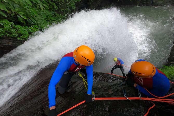The Natural Canyoning in Alam Canyon - Morning pickup to canyon base: the day starts smooth, not chaotic