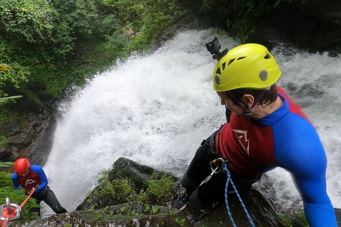 The Natural Canyoning in Alam Canyon - What $150 really buys you: value for a long, gear-heavy day