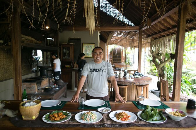 Traditional Balinese Meal in Ubud in Dewa's Family Village Home - How pickup and the meeting point work in real life
