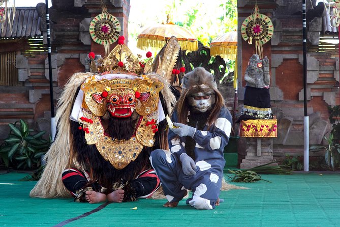 Ubud and Tanah Lot Temple Small Group Sunset Tour - Small Group Comfort and the Guide Effect