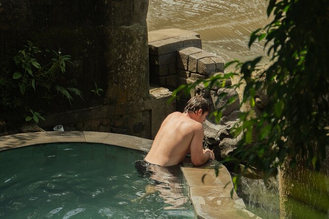 Ubud ATV Quad Bike with Infinity Pool Access All Inclusive - Lunch and your post-ride reset: lockers, toilets, and getting clean