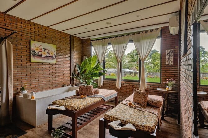 Ubud Balinese Massage Scrub And Flower Bath Experience - Who this spa trip fits best (and who might not love it)