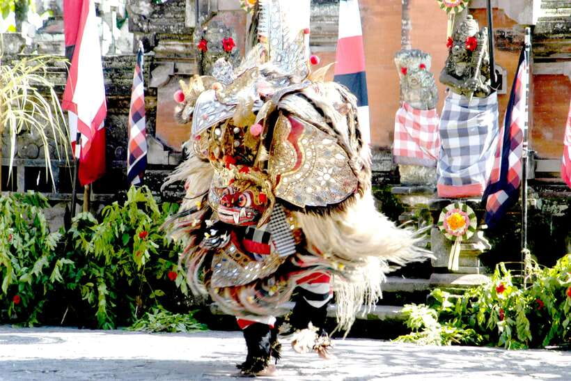Ubud: Barong Dance and Keris Cultural Dance Show Tickets - How Family-Friendly Is It, Really?