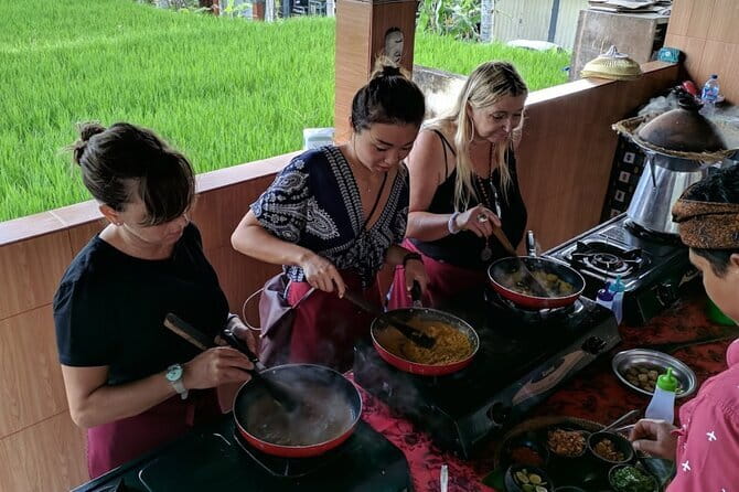 Ubud Cooking Class with Optional Market Visit Pickup Included - Price and Time: Does $18.95 Make Sense?