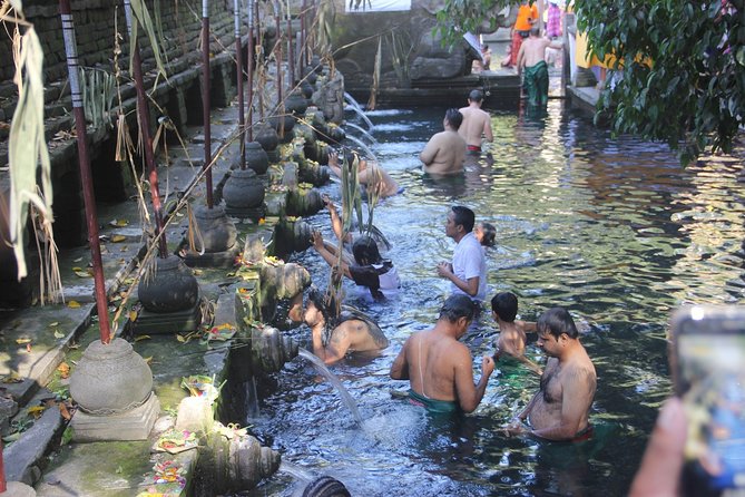 Ubud Day Tour - Top Things to do in Ubud + Local Ubud Guide - Pura Tirta Empul: purification springs you can actually witness