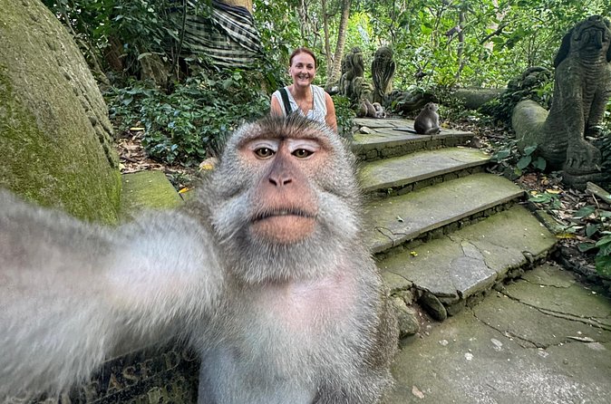 Ubud Day Tour with Private Car & Local Driver - Tegalalang Rice Terraces: photo time with real-world pacing