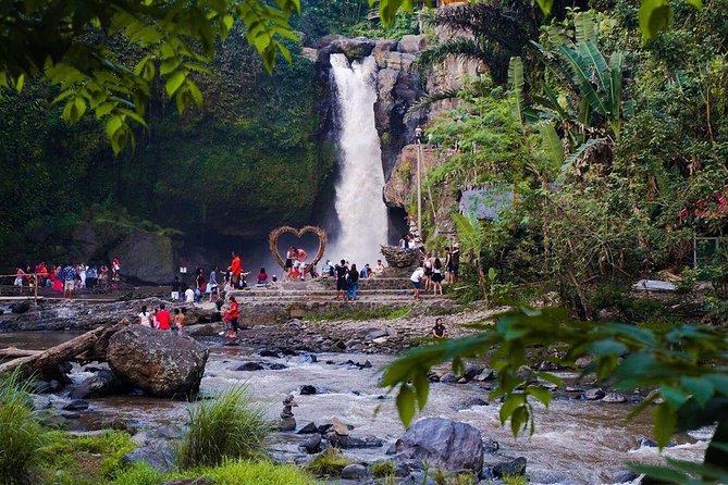 Ubud Excursion: Barong Dance, Art Villages, Nature, Temple and Waterfall - Price and value: what $67 buys you in a full Ubud day