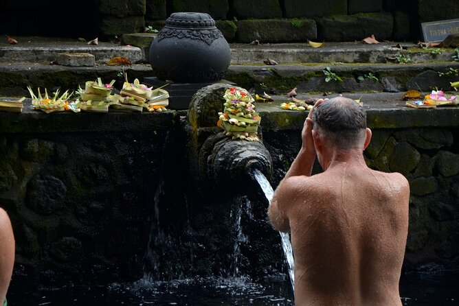 Ubud Full Day ATV Adventure with Rice Terrace and Temple Ritual - Service quality: why the guide can make or break the day