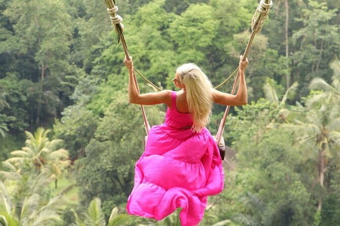 Ubud Full Day - Monkey Forest, Rice Terrace and Waterfalls Tour - Ubud Jungle Swing: fun photos, but budget for extra fees