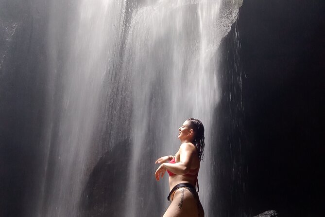 Ubud Hidden Gems Waterfalls and Private tour - Amora Kintamani lunch by Mount Batur crater views