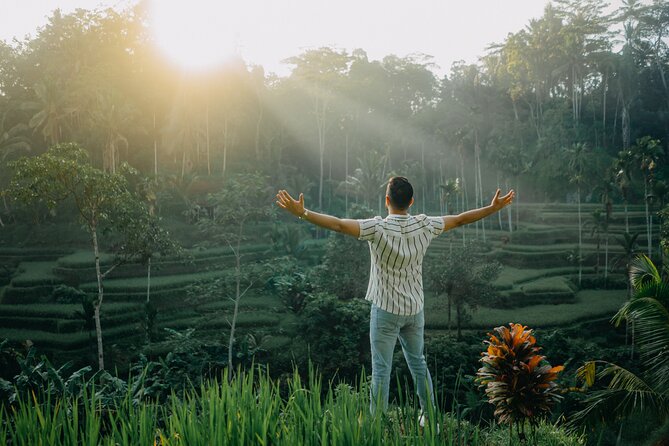 UBUD Instagram Spot Tour with Photographer - Photographers in the Real World: Posing, Angles, and Patience