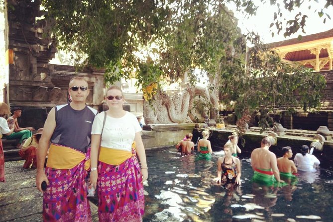 Ubud Natural Gems And Secret Waterfall Private Guided Tour - Tegenungan Waterfall: the easiest-feeling waterfall stop in the route
