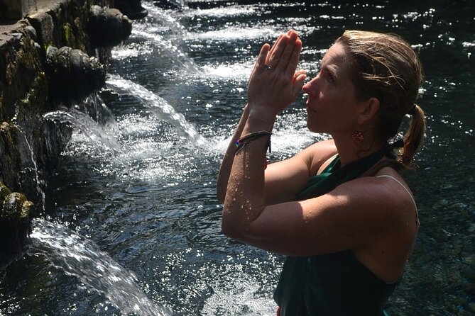 Ubud : Rice Terrace, water Temple and Waterfalls Private tour - Stop 3: Tirta Empul Water Temple and its holy springs