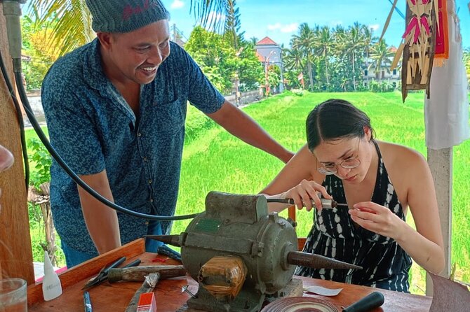Ubud Silver Artistry Class: Create Unique Jewelry in Bali - Ubud Palace and the Saraswati Temple Area: A Soft Landing in Town