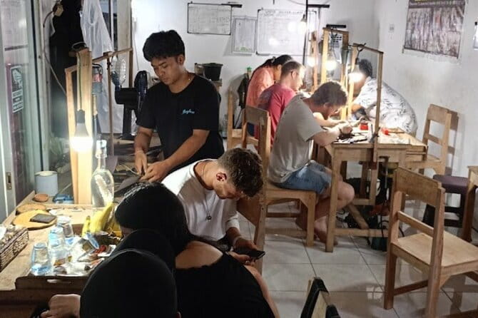 Ubud Silver Class Making Your Own Silver with 7gr of Silver - Entering Wayan Silver Class Ubud: Where the Session Starts