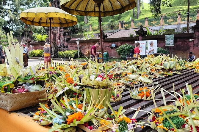 Ubud Tirta Empul Temple Tour with Purification Experience - Small Group Up to 6: The Real Advantage