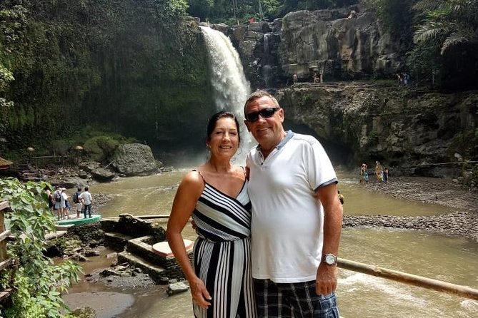 Ubud Tour Monkey Forest, Rice Terrace, Swing, Temple, Waterfall - Celuk Village: gold and silver crafts in a real working community